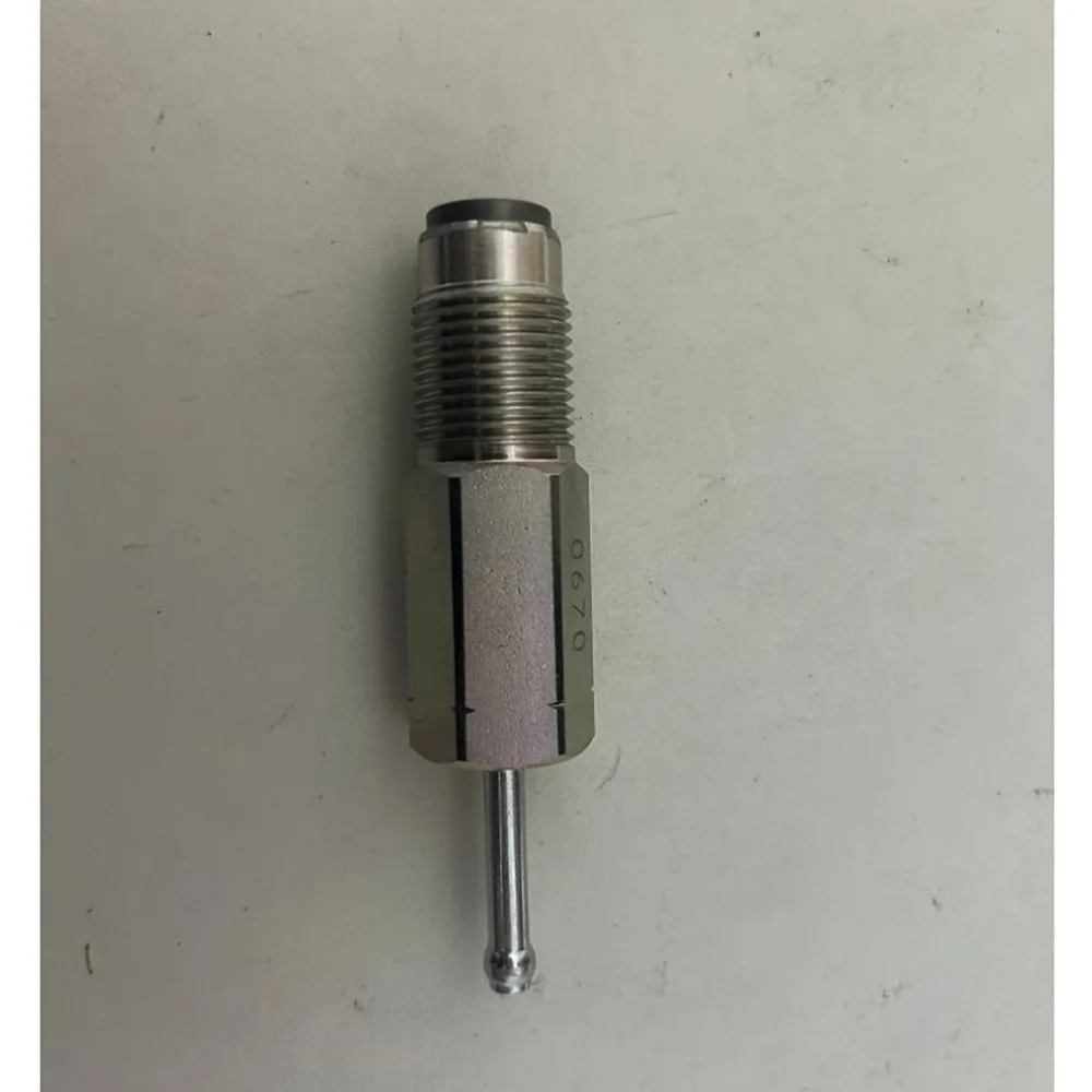 

High quality relief limiter pressure valve common rail injector suitable for Toyota VIGO D4D KUN15 4X2 diesel 095420-0670