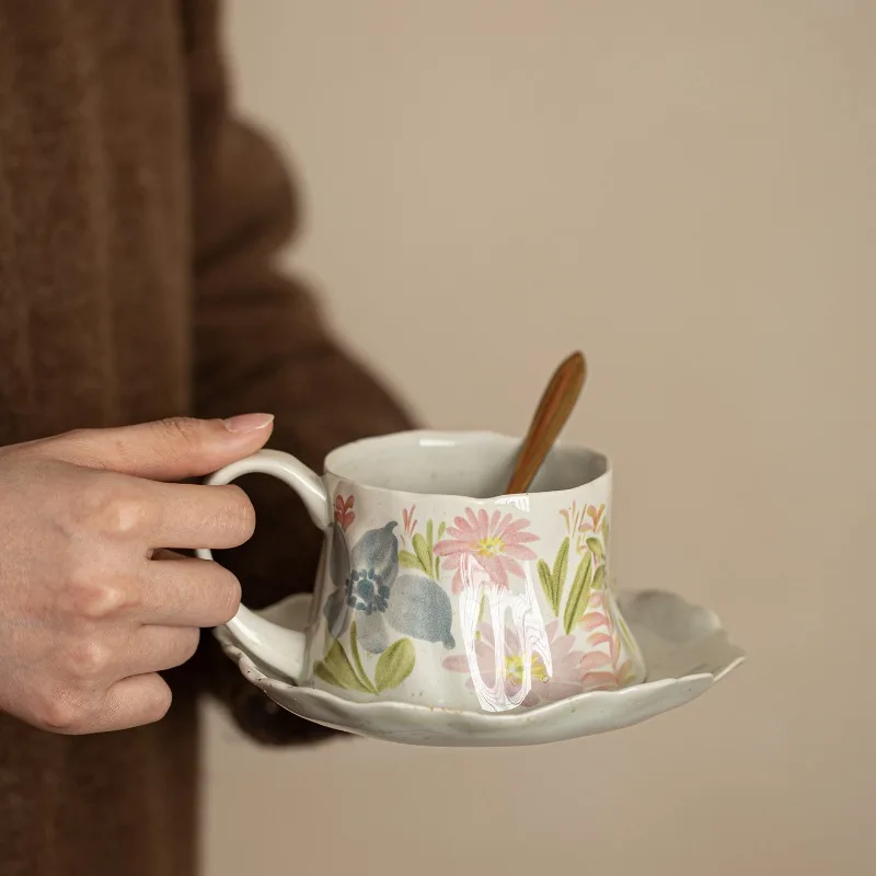 Luxury Ceramic Coffee Mug and Saucer Set Vintage Artistic Floral Pattern Creative Gift for Women Friend Home Office Kitchen
