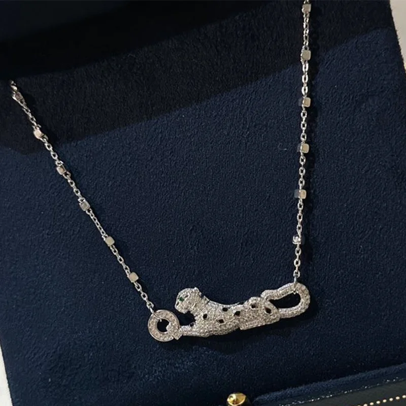 

S925Silver inlay5AZircon Diamond Black Leopard Necklace Small Exquisite Cheetah Clavicle Chain High Sense