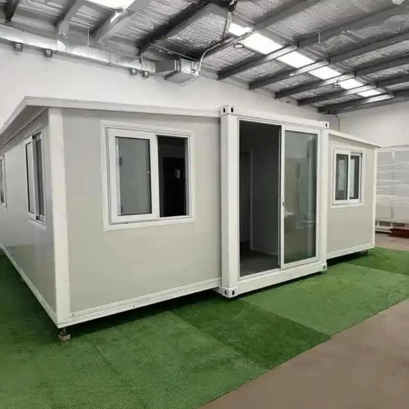 YG Customized 40ft 20ft Double Wing Expansion Prefab Mobile House 3-4 Bedroom Luxury Villa Folding Expandable Container House