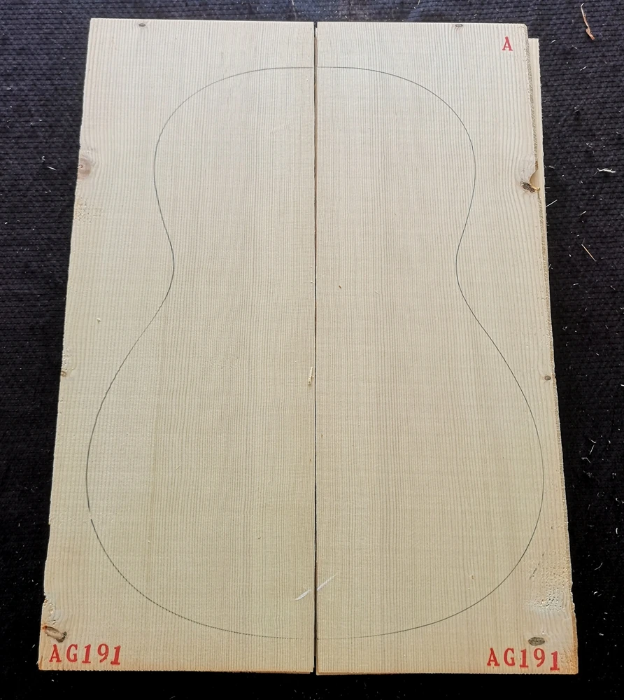 A Classical European German Spruce Full Single Board Guitar Panel  Guitar Tops