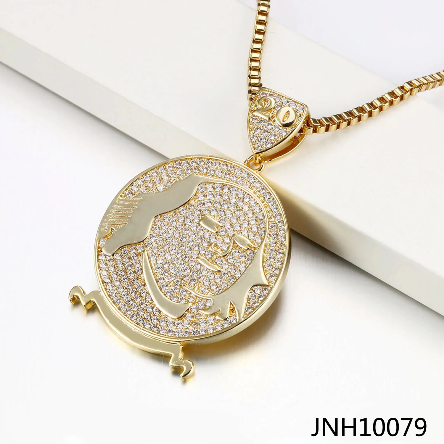 2024 New Cz Pendant Gold Round Brand Portrait Pendant Hip Hop Necklace Gold Plated Fashion Jewelry