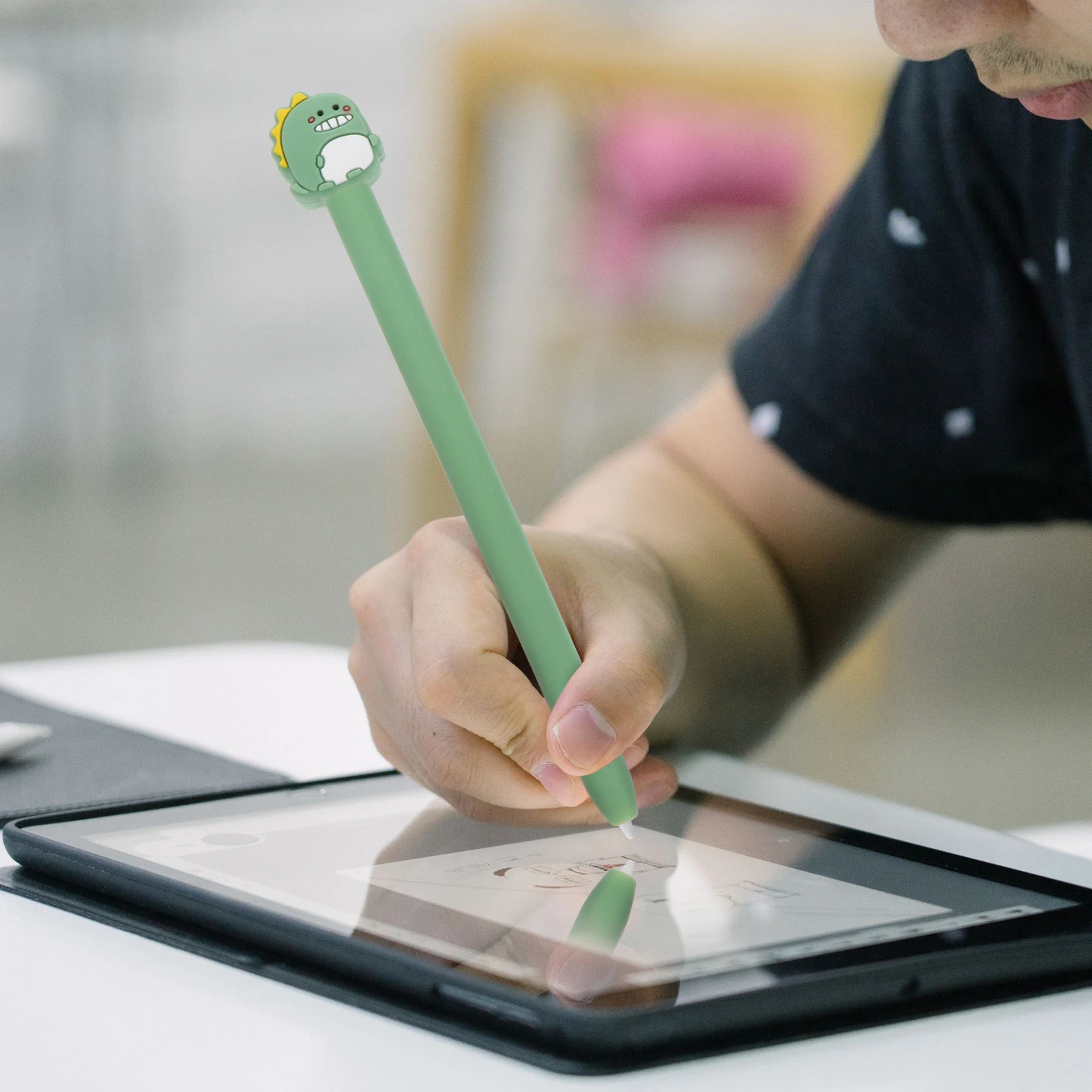 1 قطعة حافظة ستايلس سيليكون غطاء حماية ممتاز سيليكون ستايلس غطاء القلم عدم الانزلاق حامل الكرتون السفر الاستخدام اليومي هدية القلم