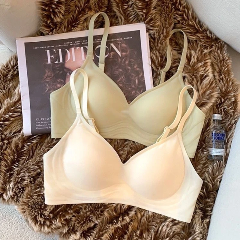 Intimo senza anelli in acciaio con sensazione nuda senza traccia per donna Seni piccoli raccolti, supporto morbido, reggiseno traspirante e anti-cedimento