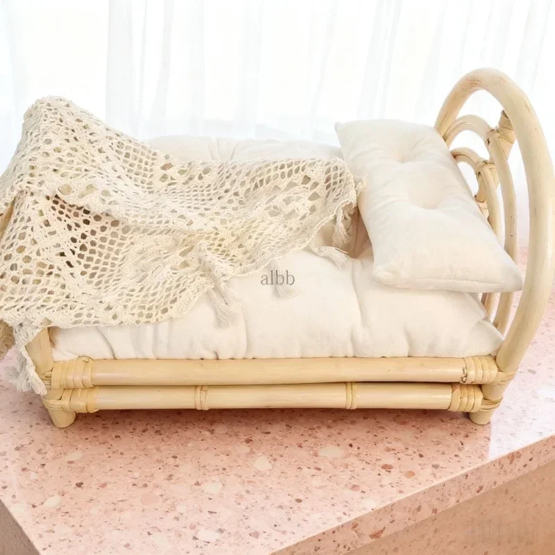 Rattan Weaving Baby Basket Wooden Crib Bed Newborn Photography Props Infant Studio Shooting Furniture Posing Background Decor