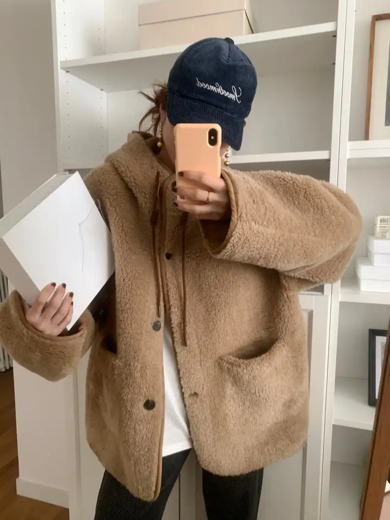 

Warm Furry Short Coat Women's Winter Outerwear Casual Loose Fit Hat Design Thickened Long Sleeve Button Closure Jacket