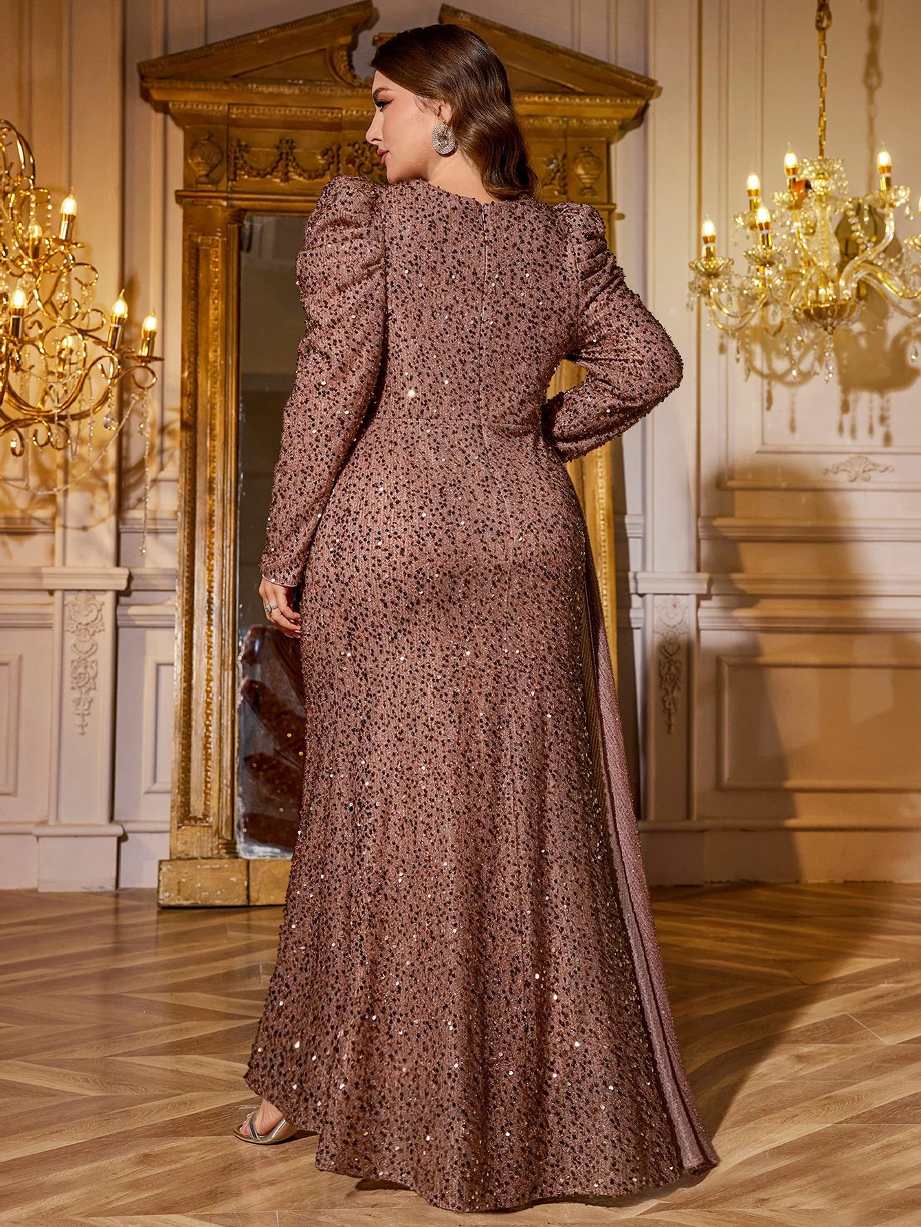 فستان UNITHORSE مقاس كبير للنساء برقبة على شكل حرف V مزين بالتر وأكمام أسقف مكشكشة