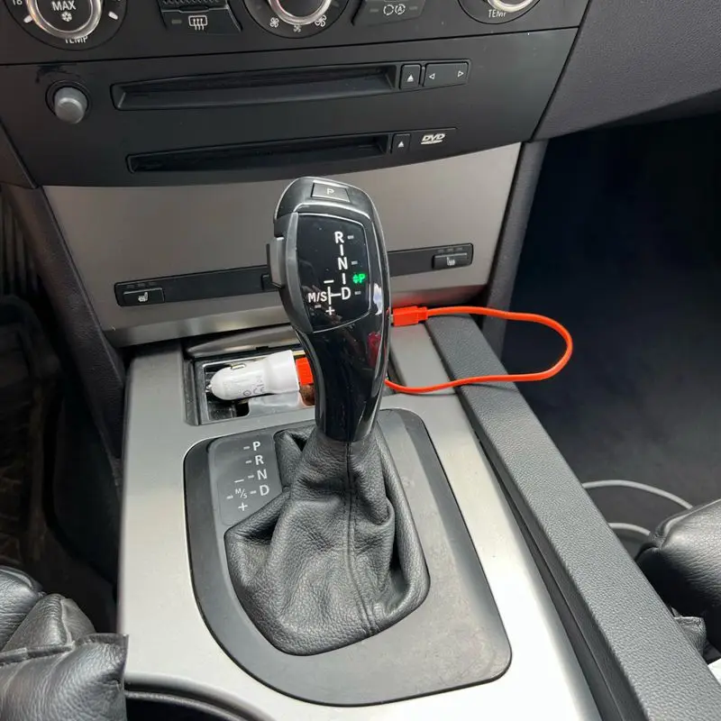 LEVOU Marchas Manípulo Shifter Alavanca Para BMW 1 3 5 6 Série E90 E60 E46 2D 4D E39 E53 E92 E87 E93 E83 X3 E89 Automático Acessórios