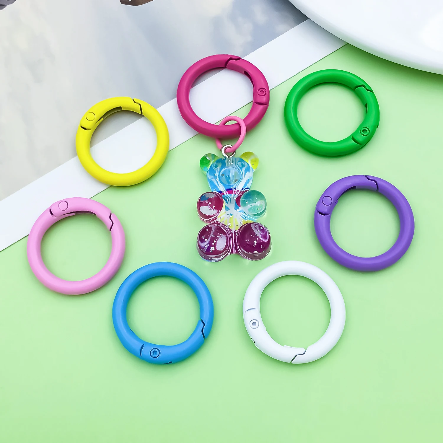 20pcs 25mm Inner Diameter 18mm Alloy Circular Keyring Colorful Spray Painted Spring Buckle For DIY Handbag Key Holder Ornament - view 5