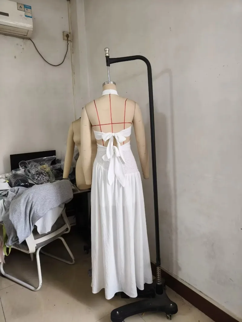 Elegant Evening 2 Piece Dress Set Woman Sexy Backless Halter Tops and Long Skirt Matching Summer Birthday Party Outfits