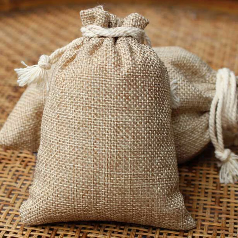50pcs Burlap Bag Gift Pouches Multi-Pack for Party Favor Storage Needs Women’s Jewelry Sachet Small Christmas Packaging Solution