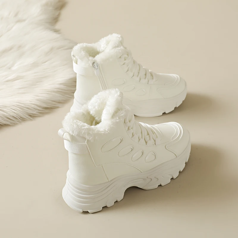 Vintage Warm Velvet High Top Casual Shoes for Women 2025 Winter Fashion Versatile Plush Comfortable Non Slip Chunky Cotton Shoes