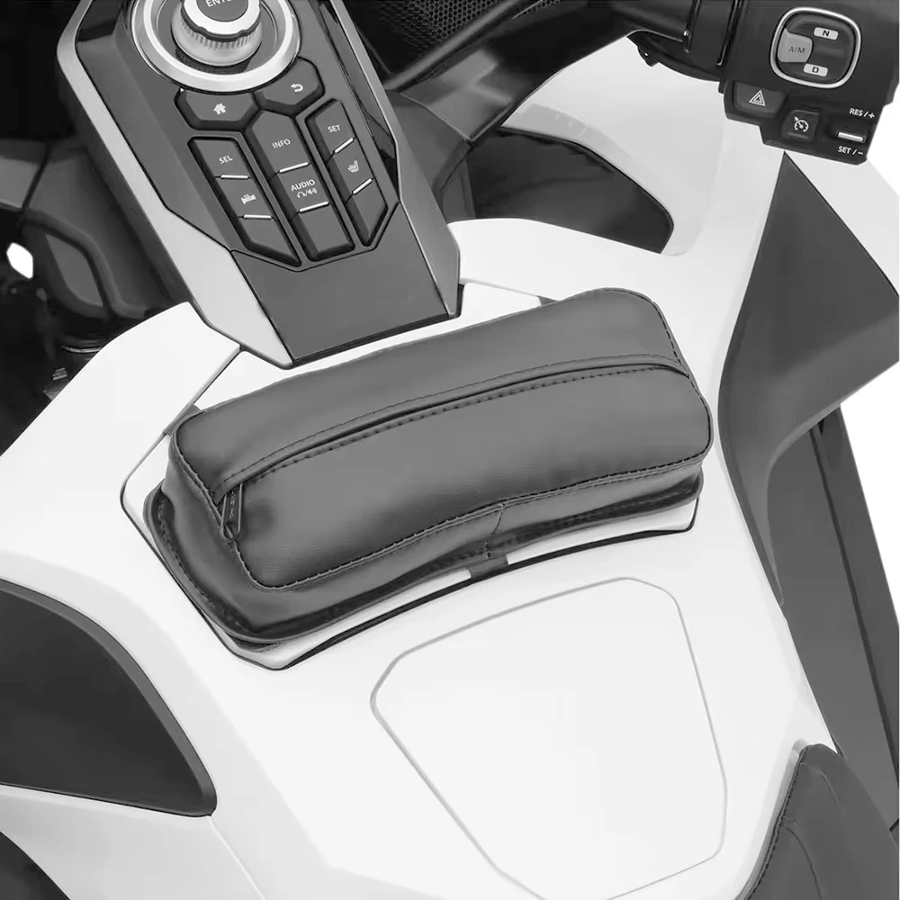For Honda Goldwing GL1800 F6B New Motorcycle Accessories Pasting Fuel Tank black storage bag Windproof and Rainproof