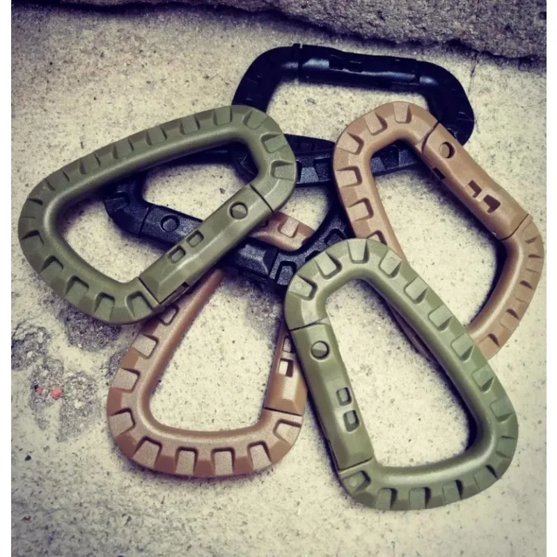 

5pcs Tac Link Belt D Buckle Clip Keychain Outdoor Backpack Carabiner Hook Camping Climbing Equipment Multi Tool