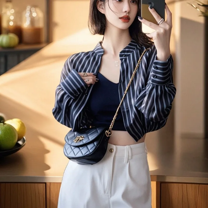

Women Summer Vintage Simplicity Loose Striped O-neck Long Sleeve Sunscreen Shirts Ladies Fashion All-match Temperament Tops