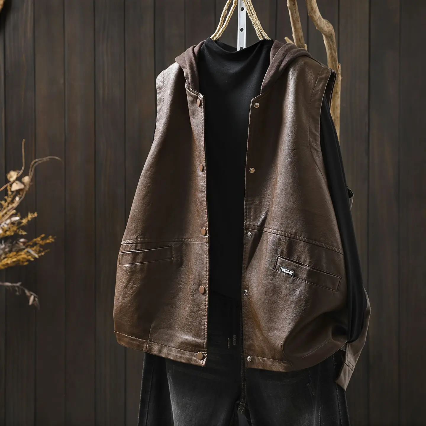 

Новая женская толстовка без рукавов с капюшоном из искусственной кожи для весны и осени, свободного кроя, для повседневной носки