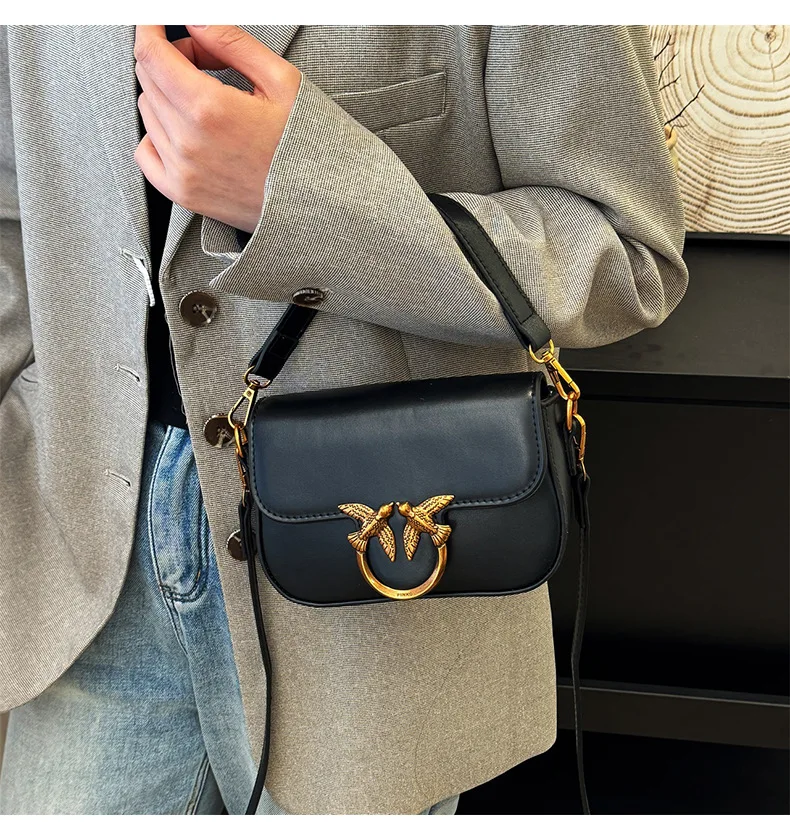 

Минималистичная квадратная женская сумка через плечо, горячая распродажа 2025, однотонная сумка через плечо, легкая сумка для офиса и повседневного использования