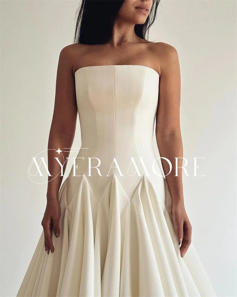 エレガントなストラップレスサテンのウェディングドレス Aラインスイープトレイン花嫁ドレスフロアレングスパーティードレスカスタマイズされたvestidos de novia