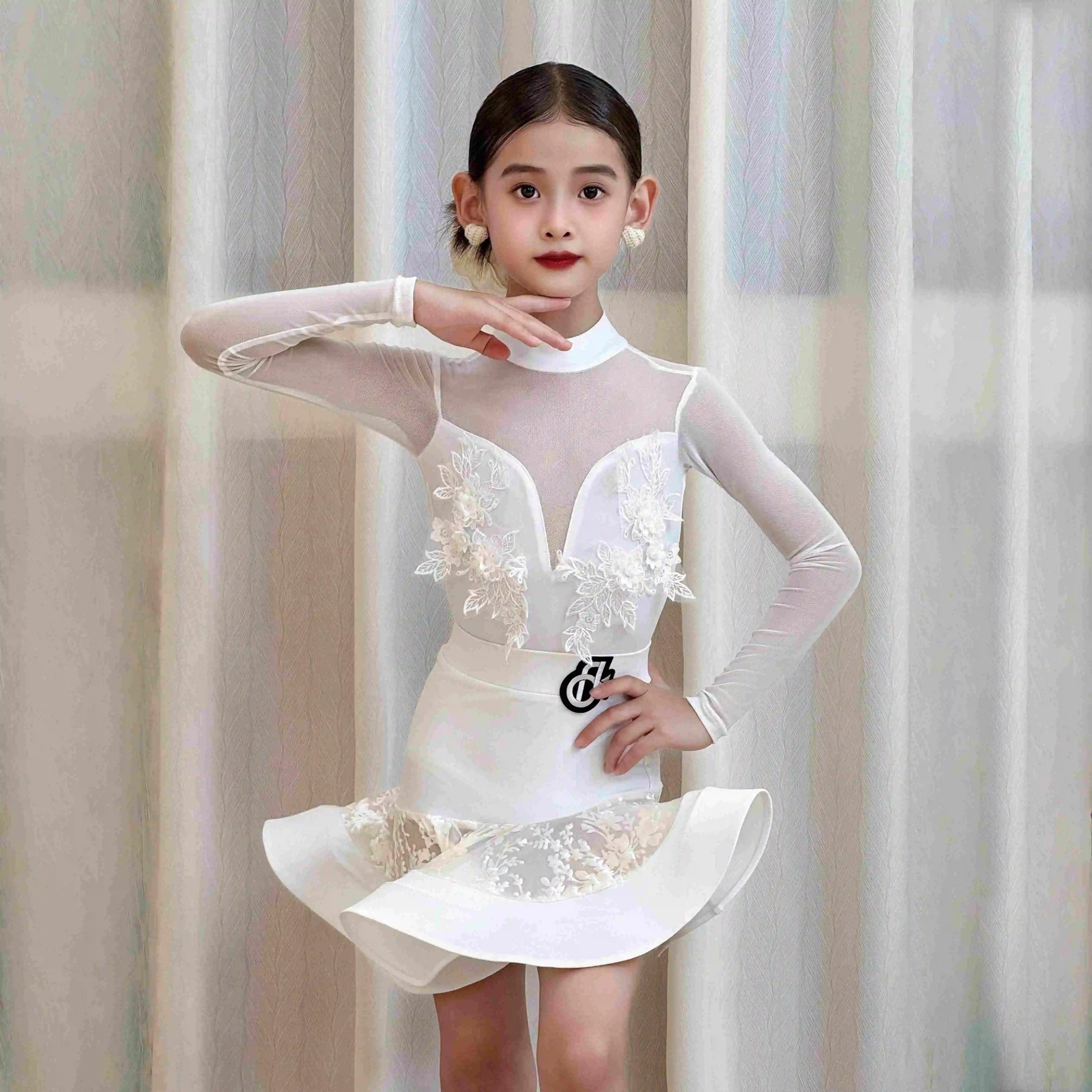 

Благородное элегантное платье для латинских танцев, профессиональная танцевальная одежда для девочек, комплект с разрезом для танго, ча-ча, костюм для выпускного, вальса, художественный экзаменный костюм