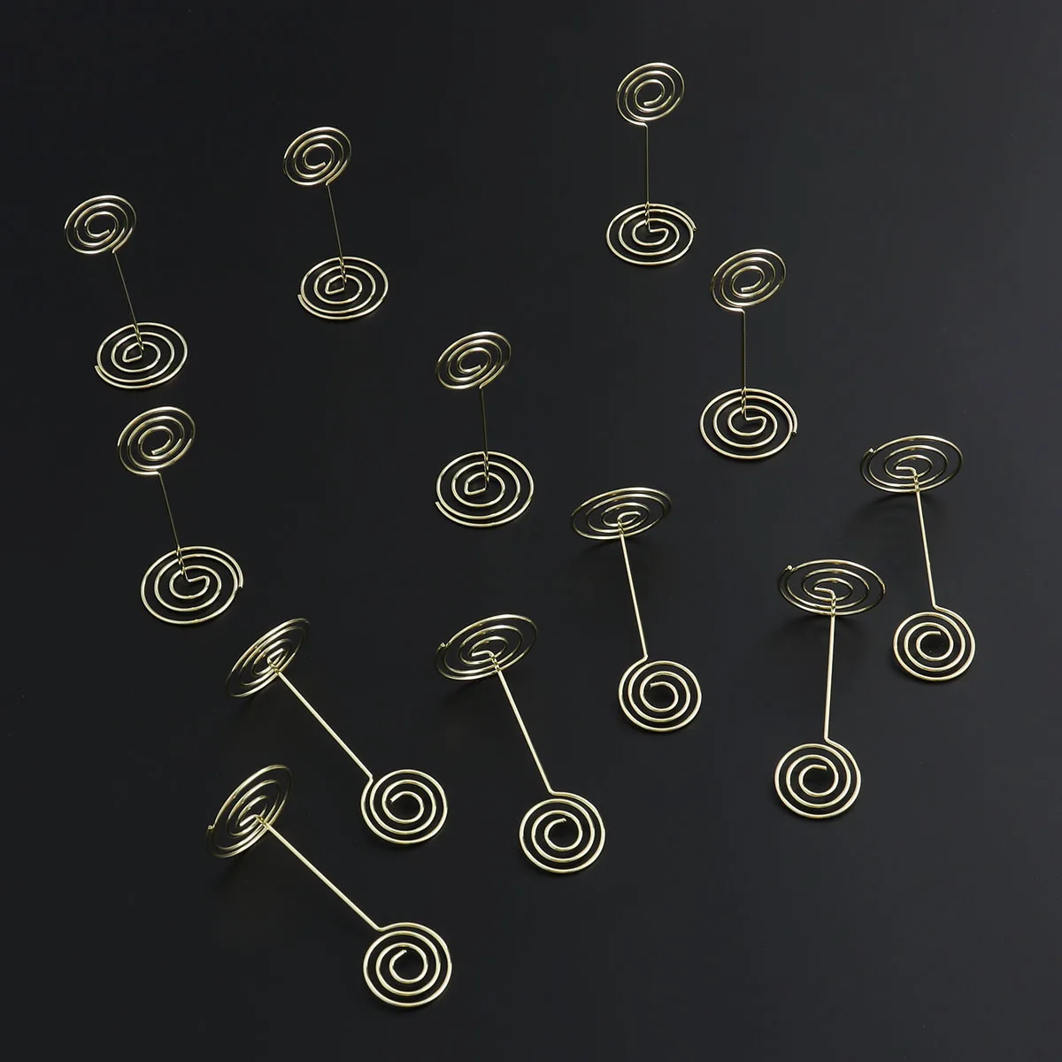 12 Stück Sitzhalter Menü Clips herzförmige Party Papier Tischnummernhalter Foto