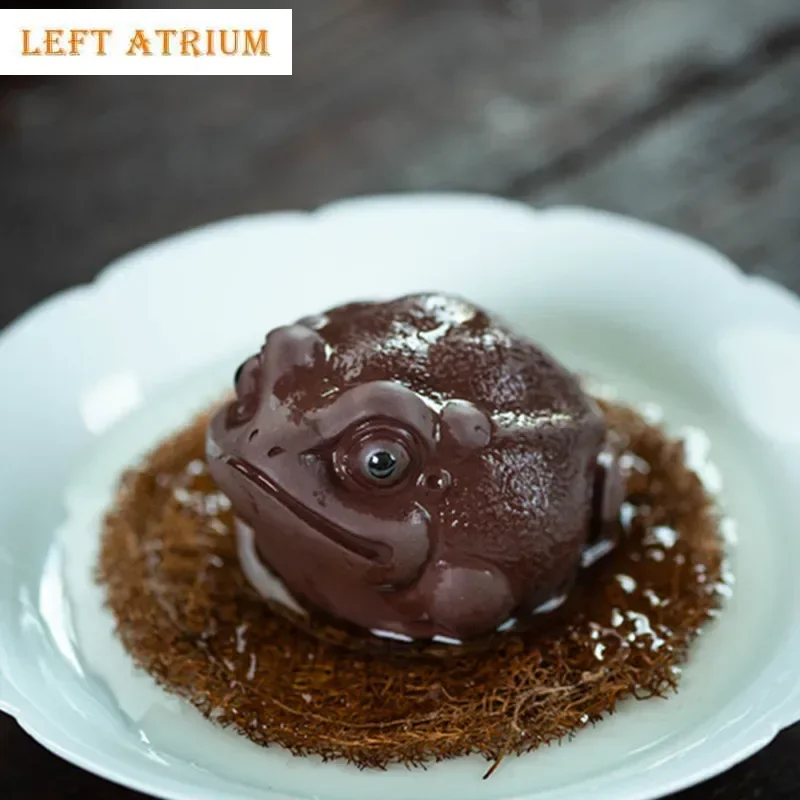 

Chinese Purple Clay Tea Pet Lucky Golden Toad Statue Ornaments Handmade Tea Figurine Sculpture Crafts Home Tea Set Decors Gifts