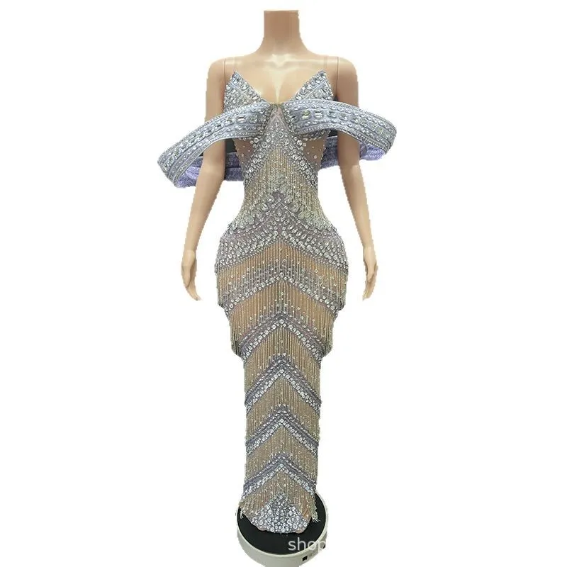 

Легкое роскошное сексуальное сетчатое платье для тяжелой промышленности, инкрустированное бриллиантами, модель платья с искусственным мясом, модное женское платье для ежегодного собрания на подиуме