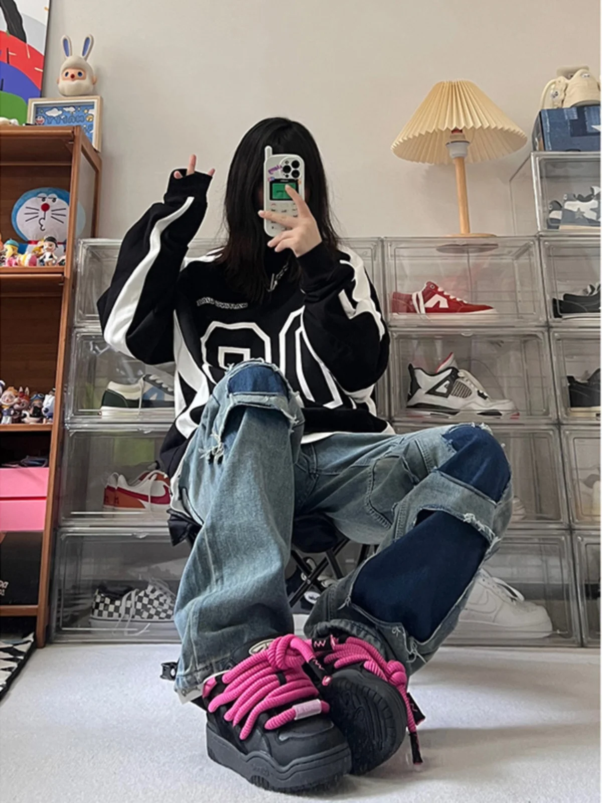 

Мужские джинсы в стиле хип-хоп с эффектом потертости, дизайнерские, прямого кроя, молодежный тренд, осенняя коллекция