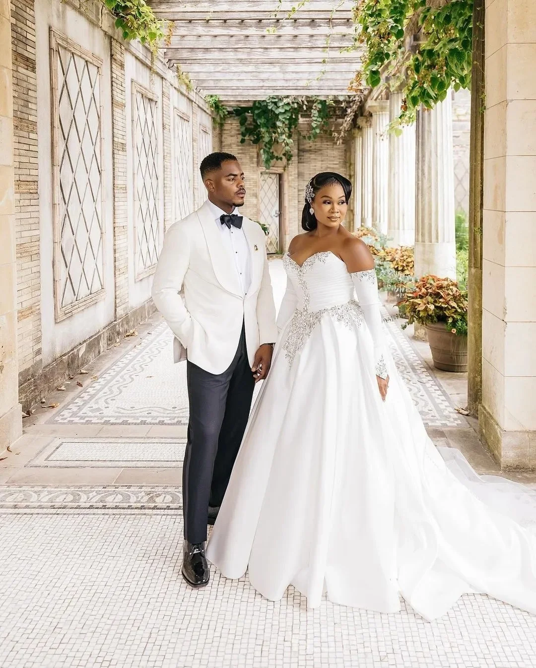 Personalizado plus size vestidos de casamento vestidos de noiva noiva querida vestidos de baile apliques frisado strass princesa