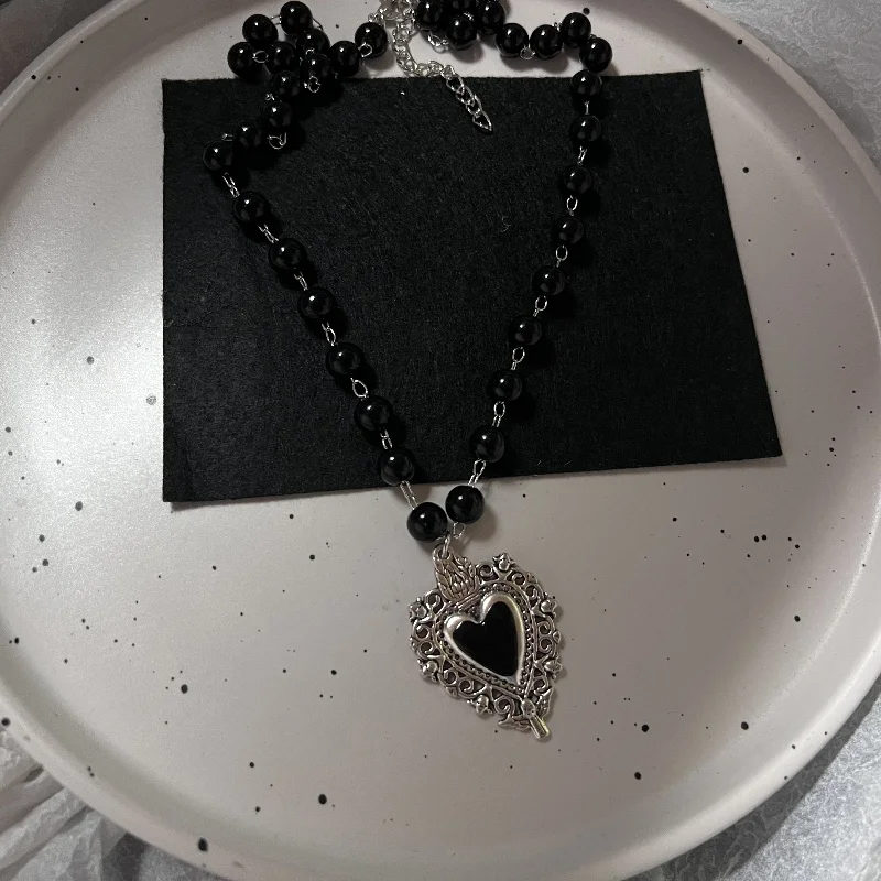 فاسق القوطية الأحمر الزجاج الصليب القلب قلادة اللؤلؤ قلادة للنساء الرجال الهيب هوب Y2K 90s قصيرة المختنق حُليات المجوهرات اكسسوارات