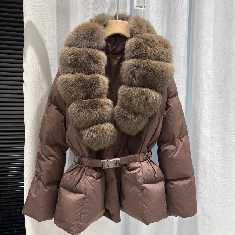 الفاخرة الثعلب الفراء طوق الشتاء الدافئة أسفل سترة المرأة فضفاضة حزام الفراء أسفل معطف قصير سترة منفوخة الأبيض بطة أسفل أعلى