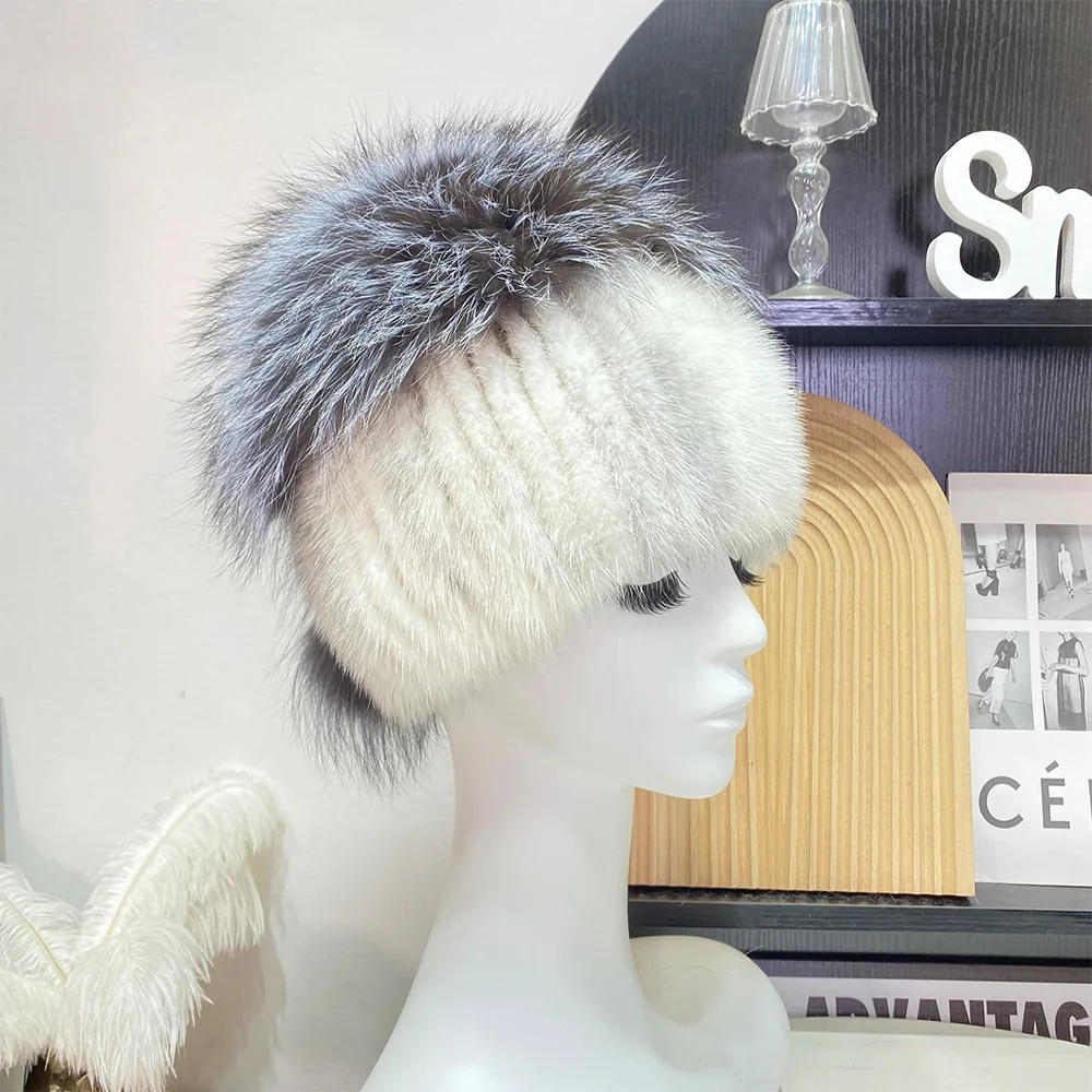 Sweet Real Mink Fur Hat for Women Winter Thick Warm Ear Protection Fox Ball Weave Fox Fur Hats Elegant Ladies' Winter Cap