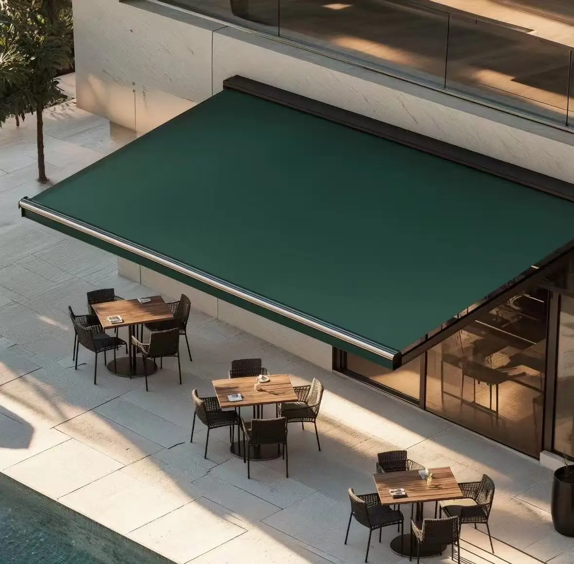 Electric Motorized Retractable Arm Minimalist Plain Outdoor Sun Shade Canopy Patio Awning For Wedding And Hotel