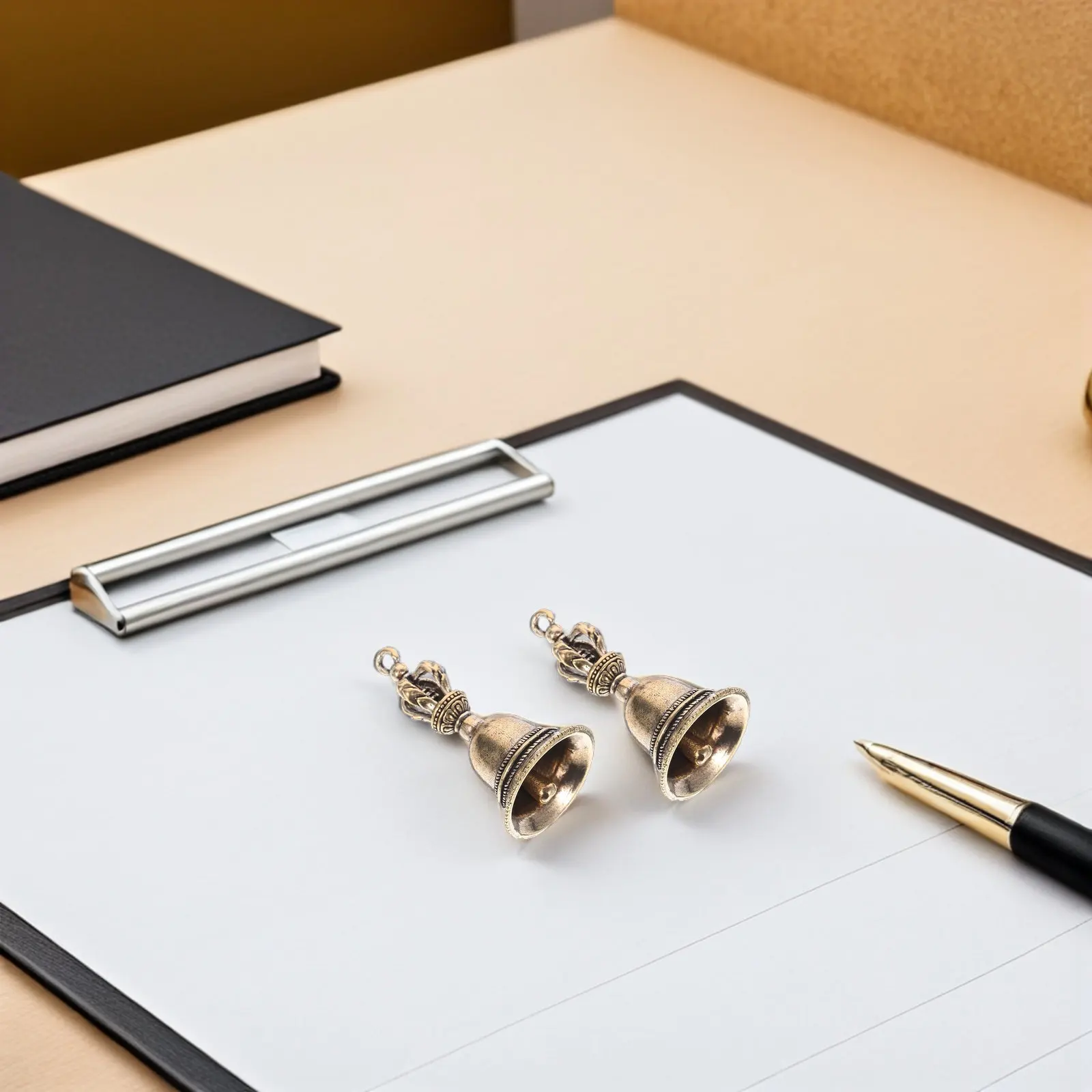 

Набор из 7 латунных подвесок-колокольчиков: винтажные буддийские талисманы, мини-колокольчики для медитации, брелоки Фэн-шуй, подвески-ветряные колокольчики