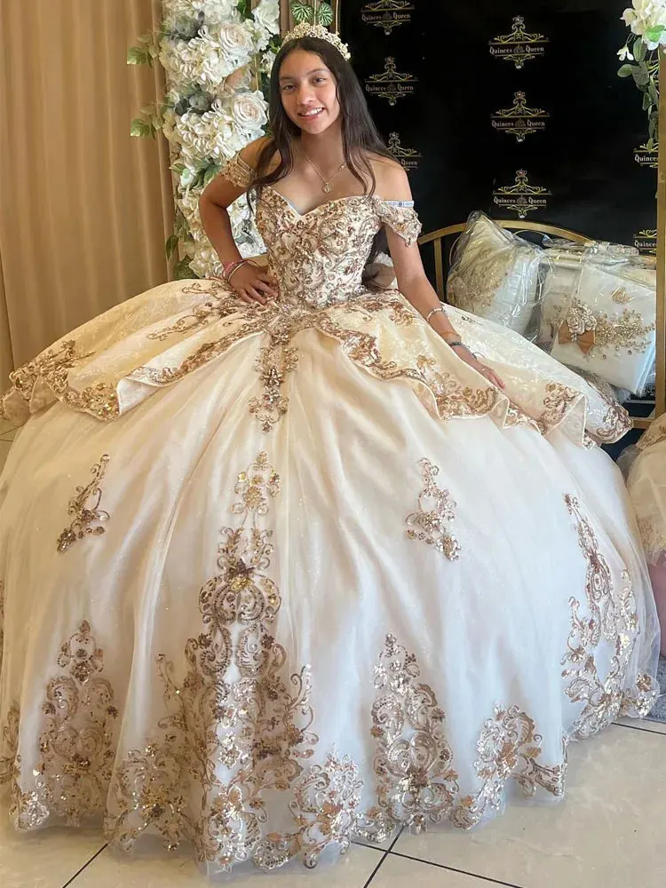 Vestido de quinceañera con hombros descubiertos de encaje dorado de lujo, vestido de baile, apliques florales, corsé de tul de encaje para dulces 15 niñas, vestido de fiesta