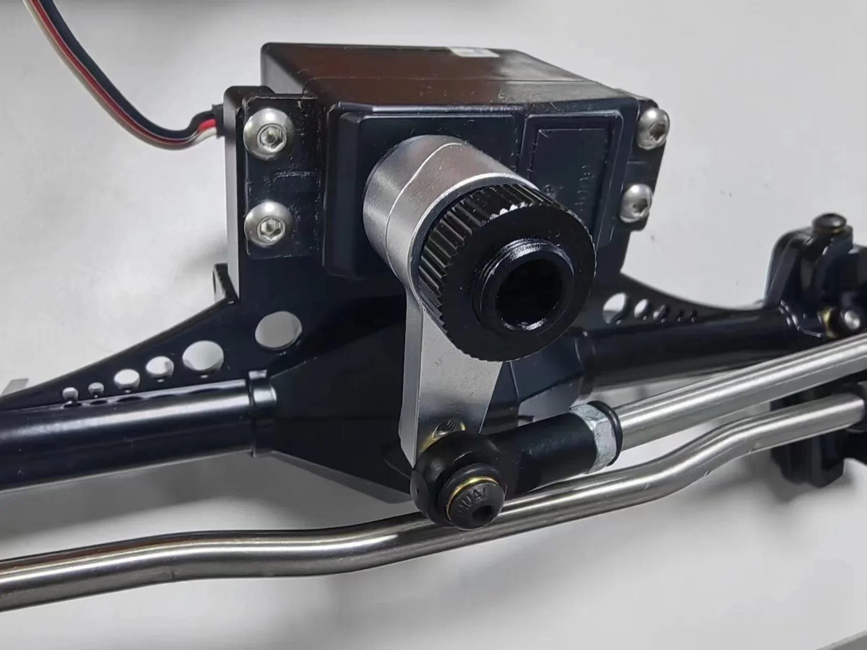 Metallo 25T Servo Braccio Servo Saver Set per Axial Capra UTB10 1.9 UTB 1/10 Kit di parti di aggiornamento in metallo Rc Modello Crawler Car Truck Buggy