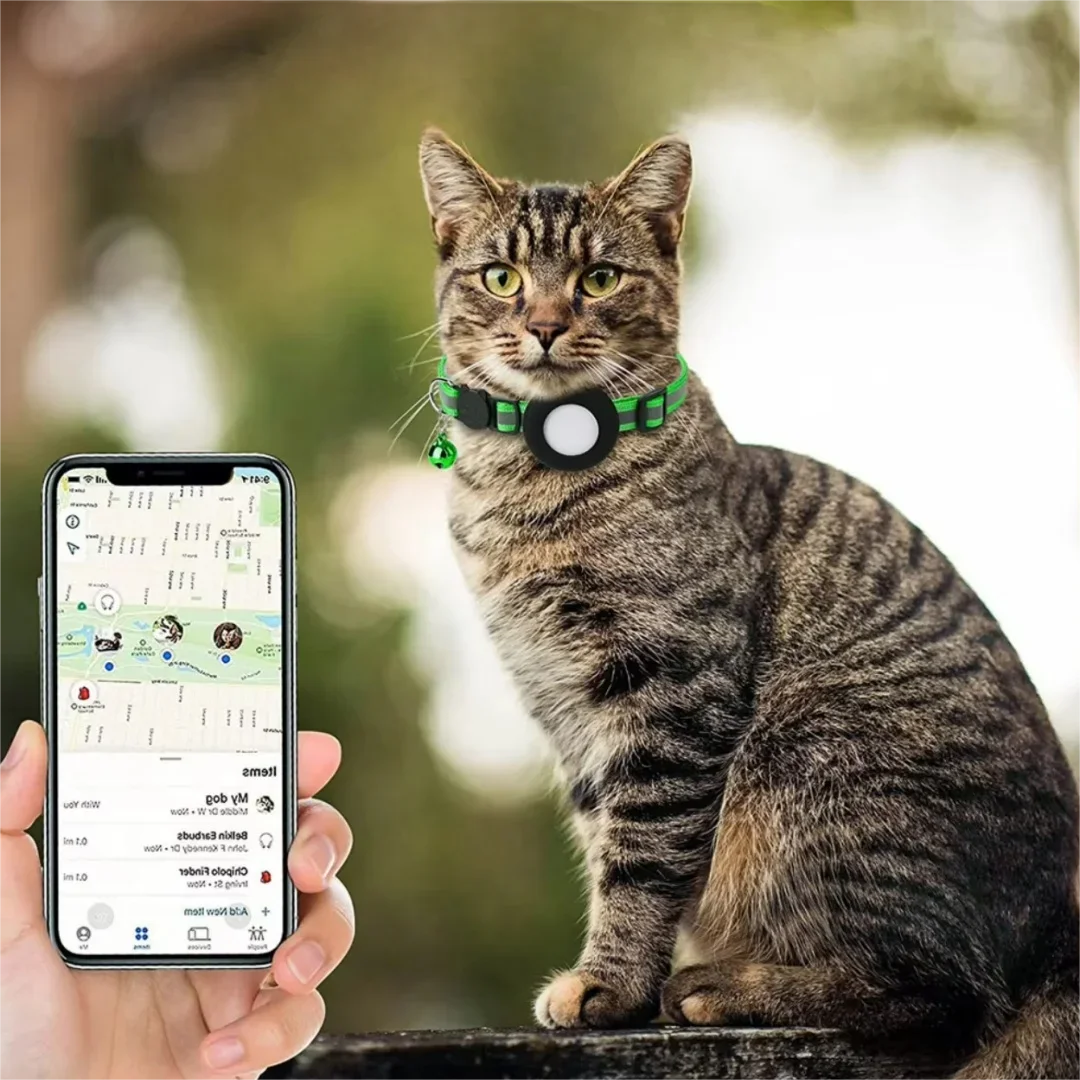 Cat GPS Tracker with Small Bell Anti-Lost Cat Tracking Device Dog Tracker Collar Electronic Pet Locator for iOS Waterproof