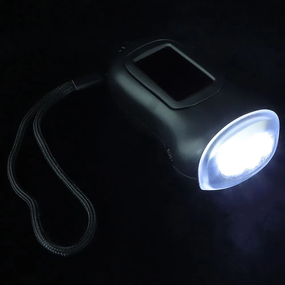 手回し式ソーラーled懐中電灯。キャンプ、ハイキング、アウトドアでの緊急時にも使える、携帯型充電式ライト。