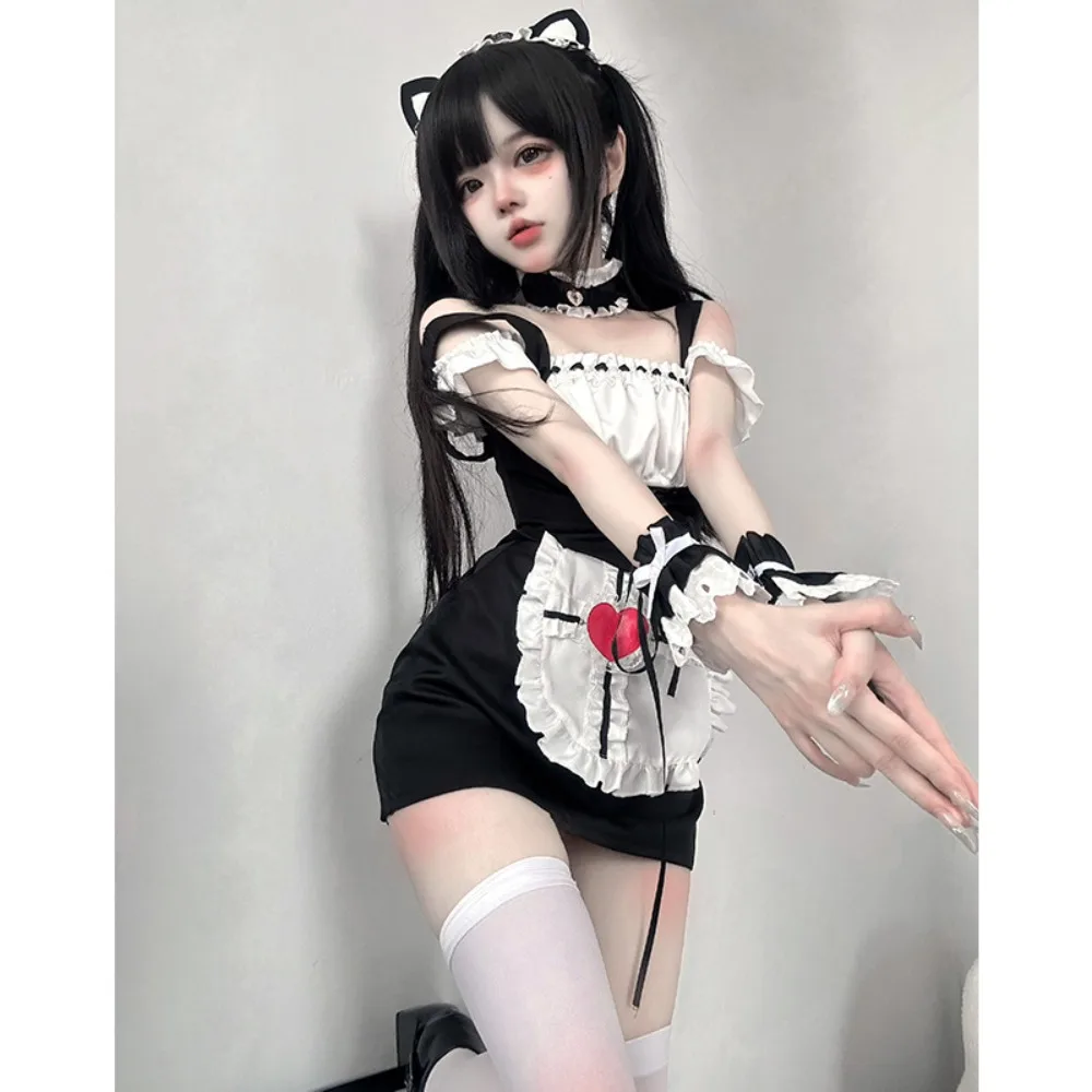 

2025 New Halloween Japanese Style Black and White Maid Costume - Cosplay Slimming Package Hip Dress for Sweet Soft Girl
