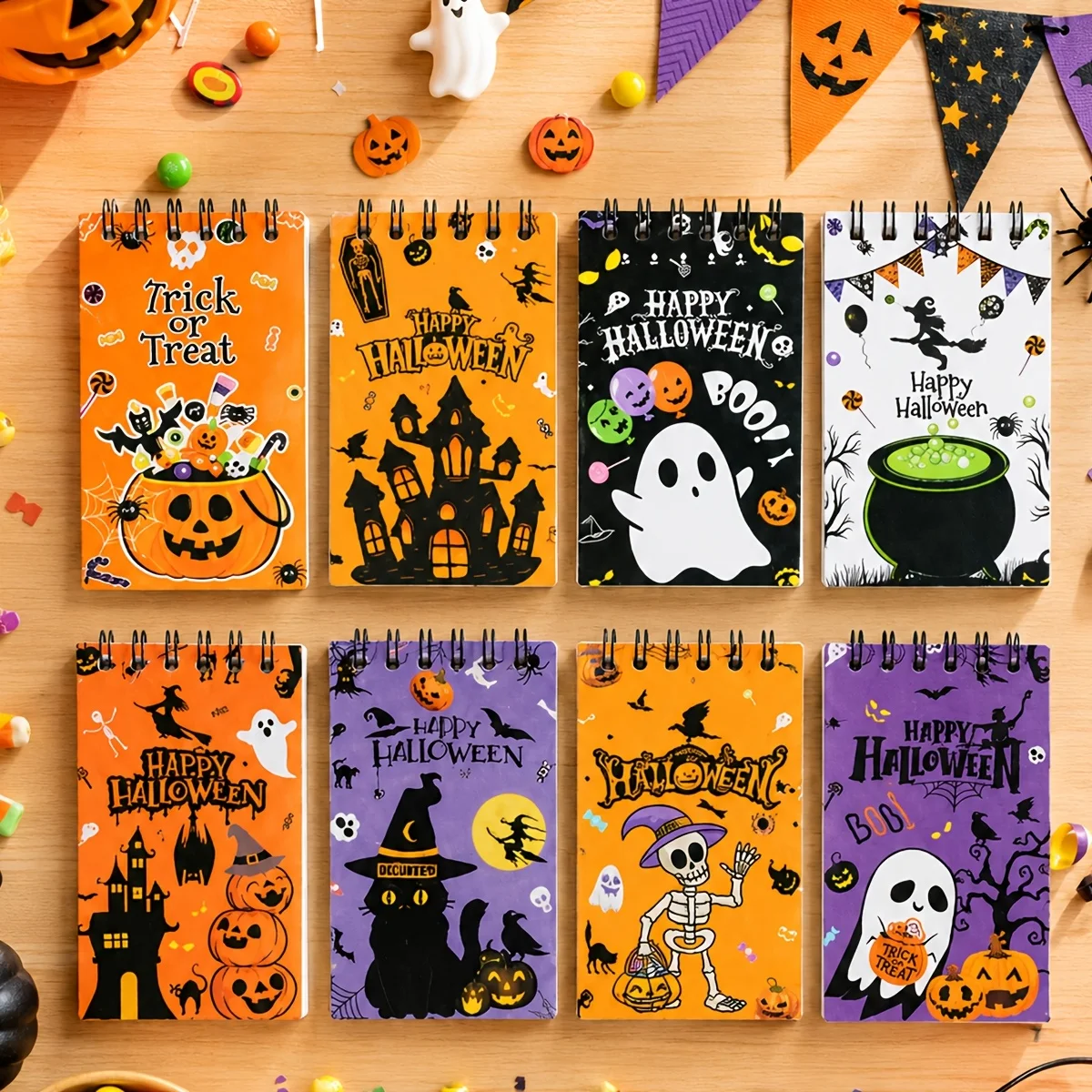 8 Random Style Stationery Notebooks, Halloween Stationery Notebooks, Halloween Cartoon Pumpkin and Skull Design, Trick-Or-Treat Gifts, Halloween Party Supplies, Fun Halloween Party Decorations, Halloween Party Statione