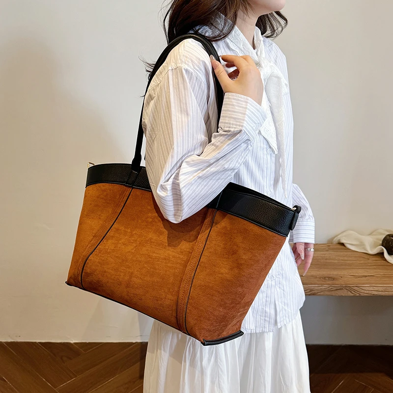 

Элегантная женская кожаная роскошная классическая модельерская сумка через плечо для современного повседневного стиля