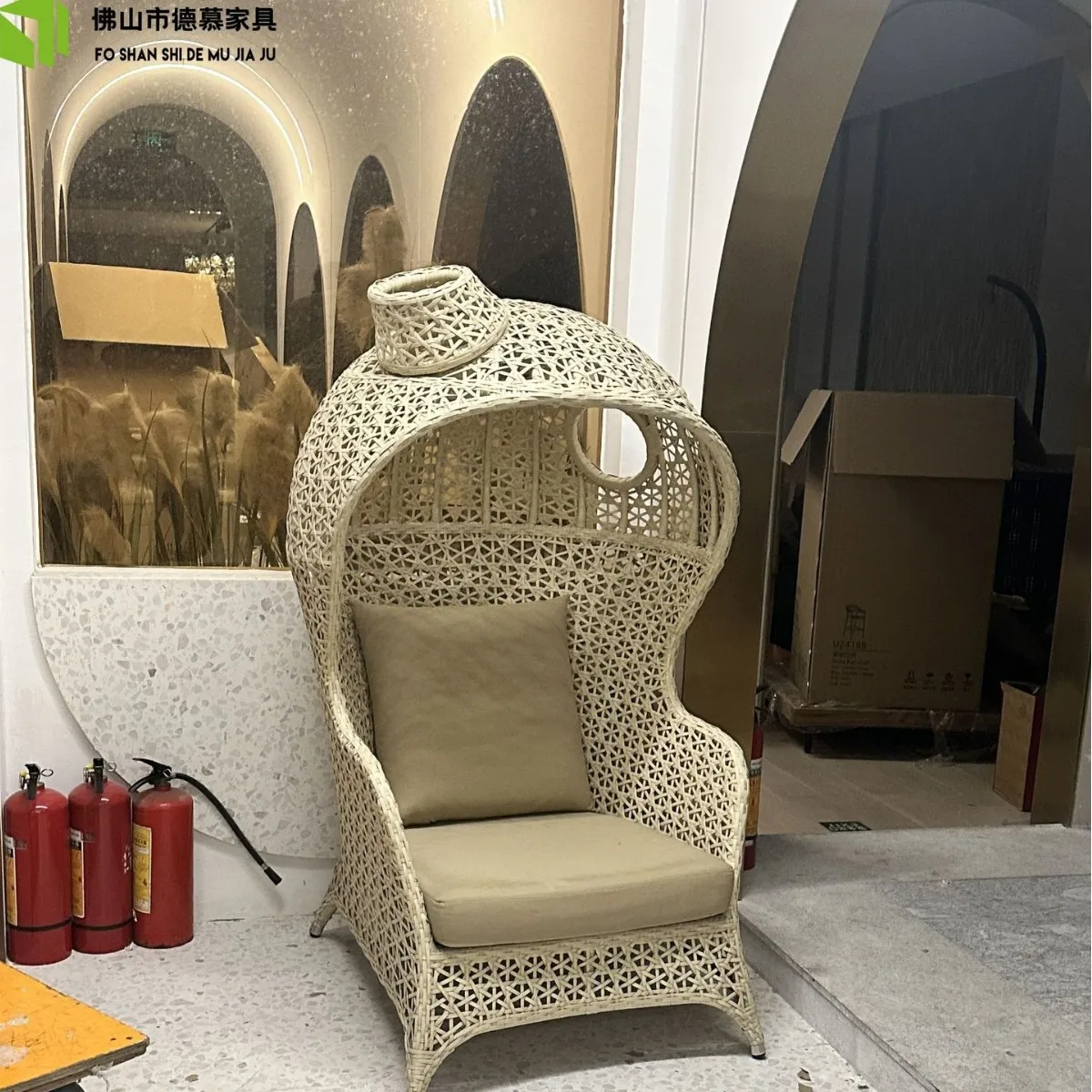 طاولات وكراسي خارجية من الخيزران كرسي ترفيهي أثاث فندقي سرير وإفطار شرفة بار مقهى مشاهير الإنترنت الإبداعي #1