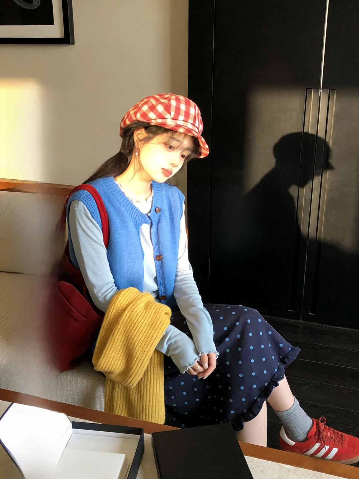 

Blue Woolen Vest Women's Fashionable Layered Wear Spring 2026 New Style Retro Versatile Casual Chic Vintage Open Cardigan