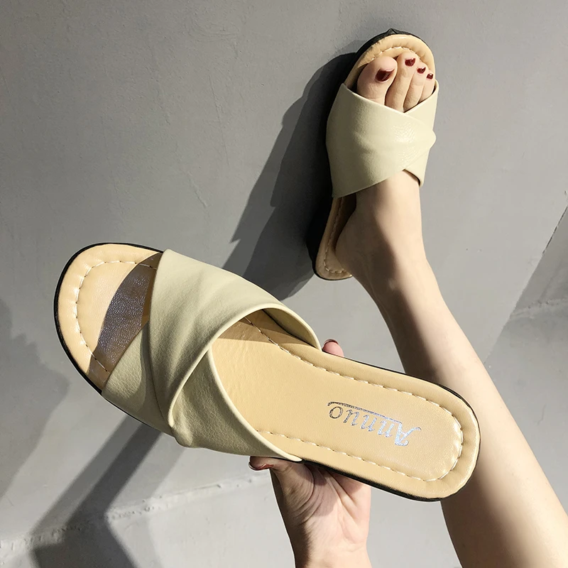 Luxury Patchwork Med Heels Slippers Women Summer Casual Non-Slip Beach Slides Woman Metal Decoration Platform Flip Flops Shoes