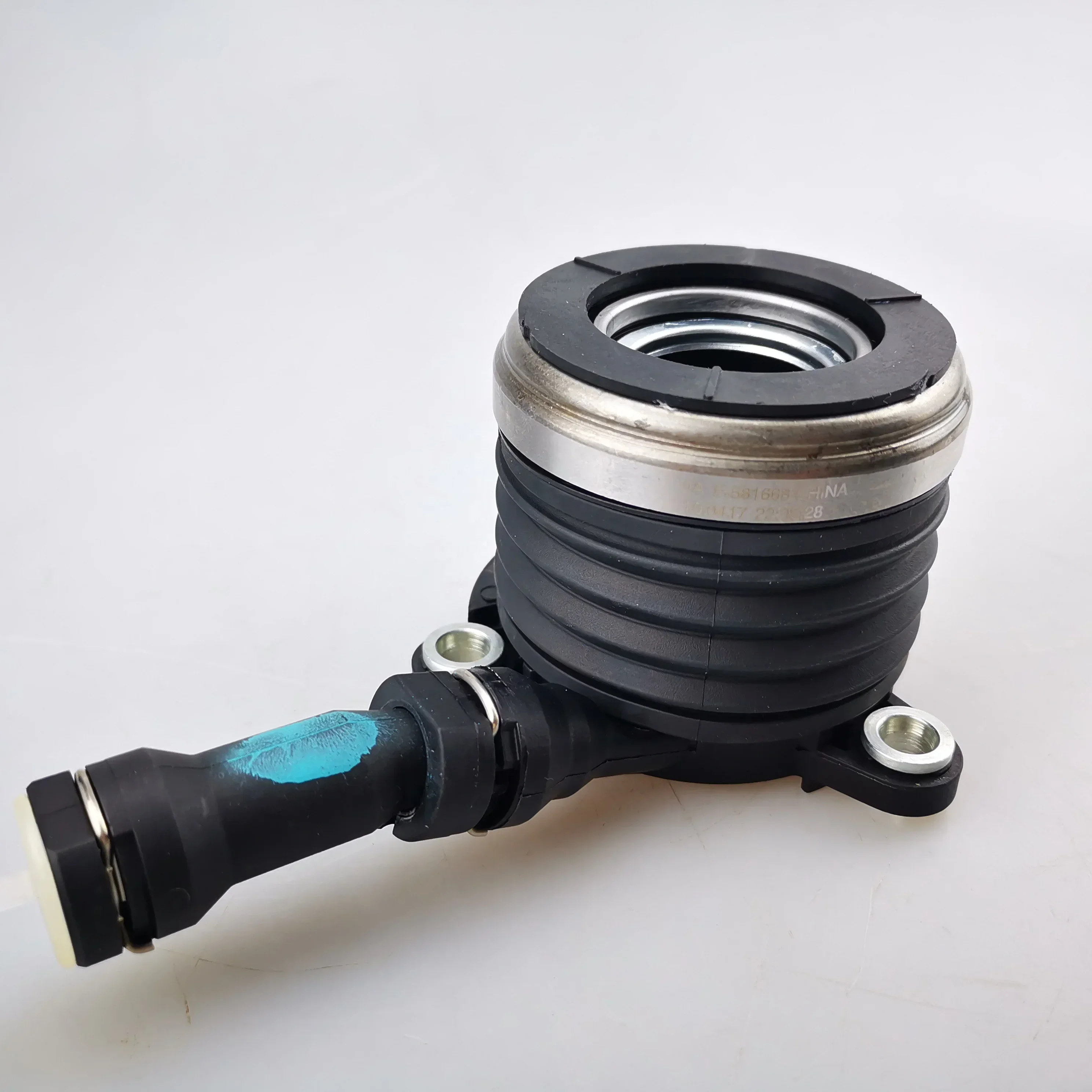 2025 SAIC MAXUS T60 Merek 5MT Rilis bantalan C00168768 C00120364