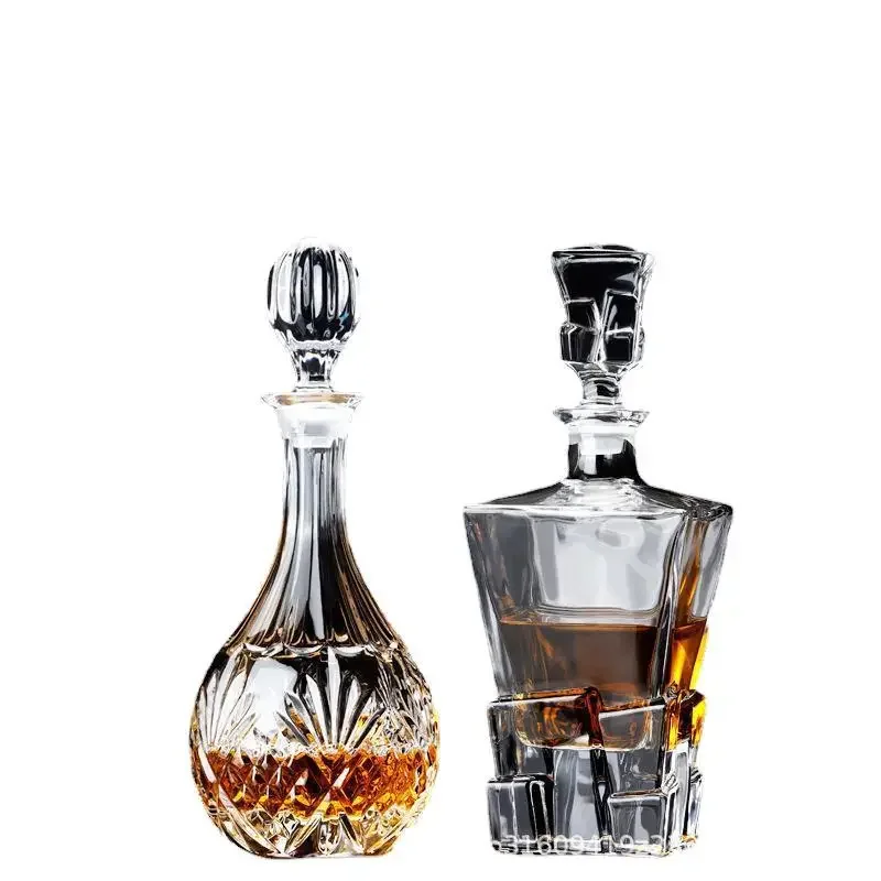 

European crystal glass foreign wine bottle with lid sealed wine bottle wine storage device set household personalized