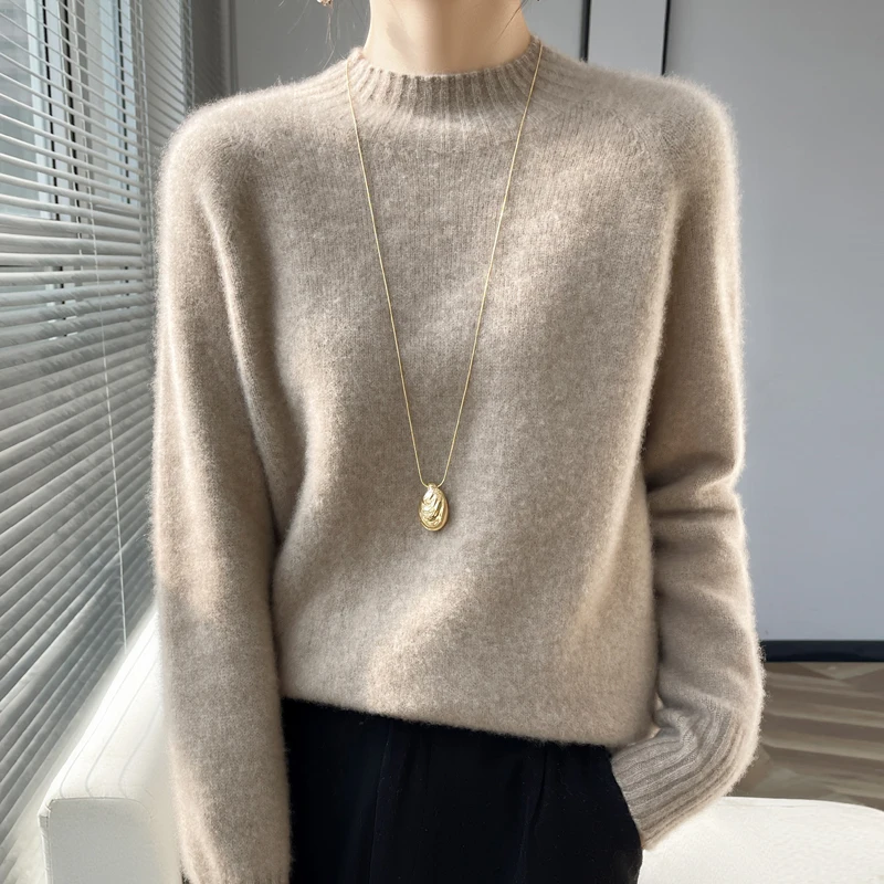 100% merino wool cashmere sweater women\'s sweater semi-high-necked long-sleeved pullover new warm pullover in autumn and winter.