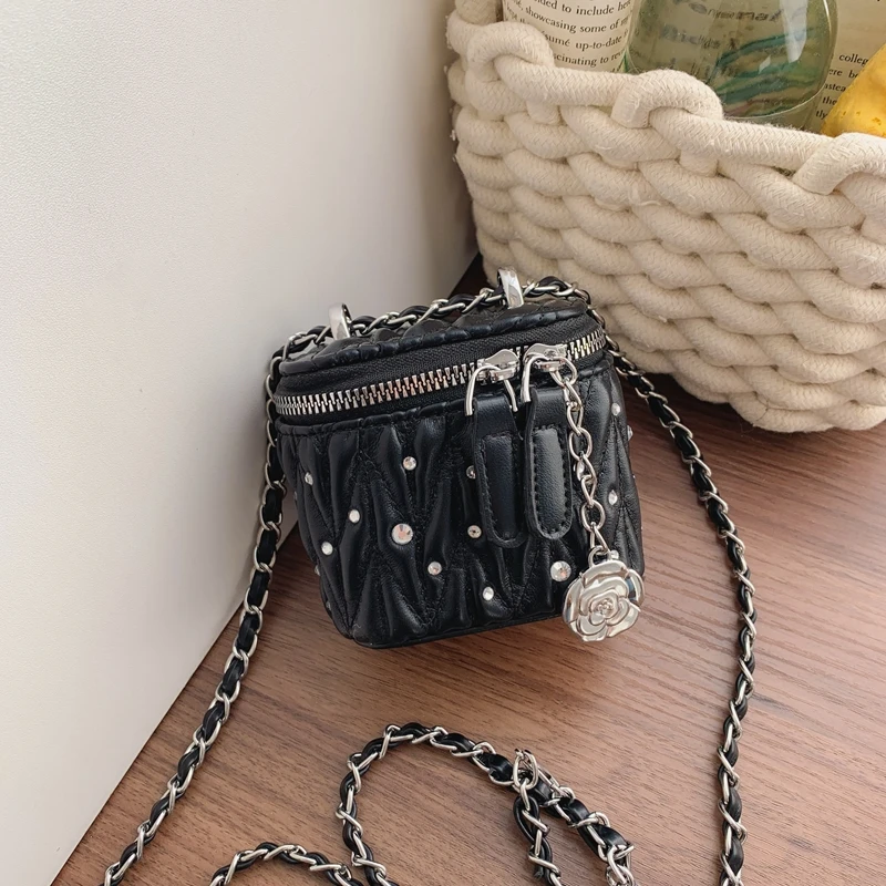 bolsas-transversais-rivet-para-mulheres-bolsas-de-designer-bolsa-de-ombro-de-luxo-com-corrente-mini-bolsa-de-moeda-bolsa-quadrada-pequena-e-bonita-para-batom-prata