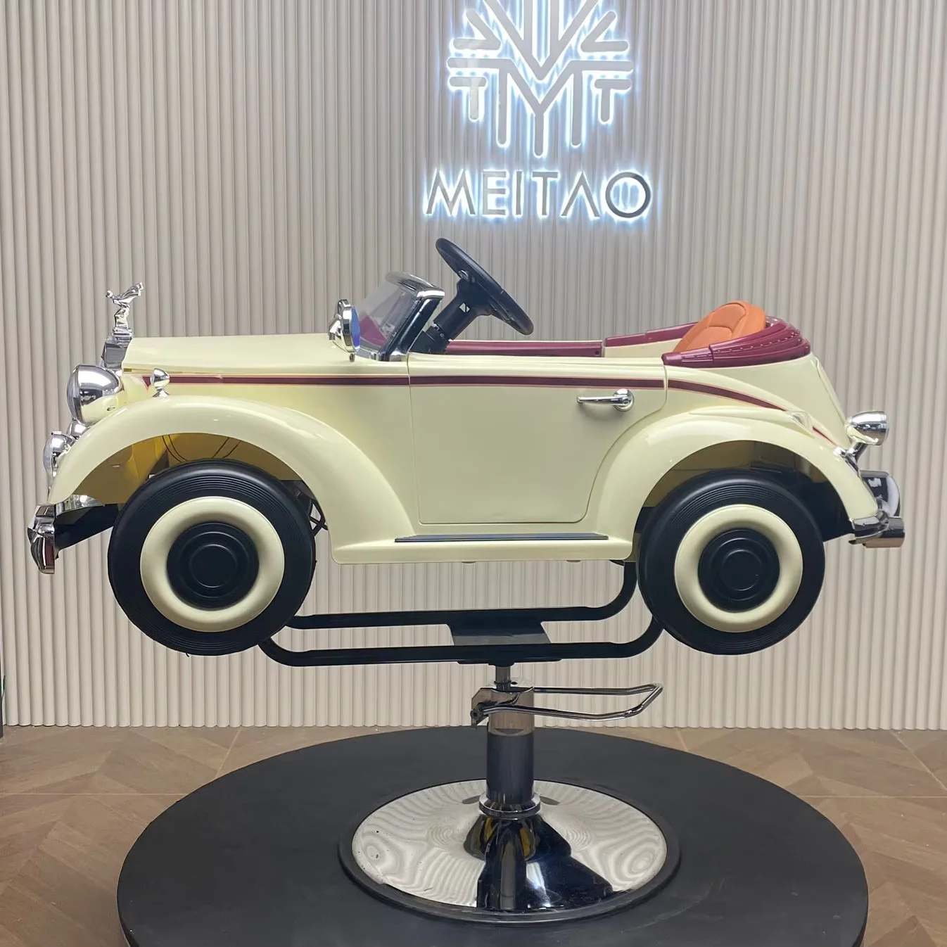 Vintage Style Kids Salon Car Chair With Hydraulic Base, Adjustable Children Barber Chair For Haircut And Styling