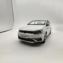 大人のための白い車のモデル,スケール1:18,ポロgti 2013,オリジナルのスケール1:18,クラシックコレクション,ギフト,お土産のディスプレイ,装飾品