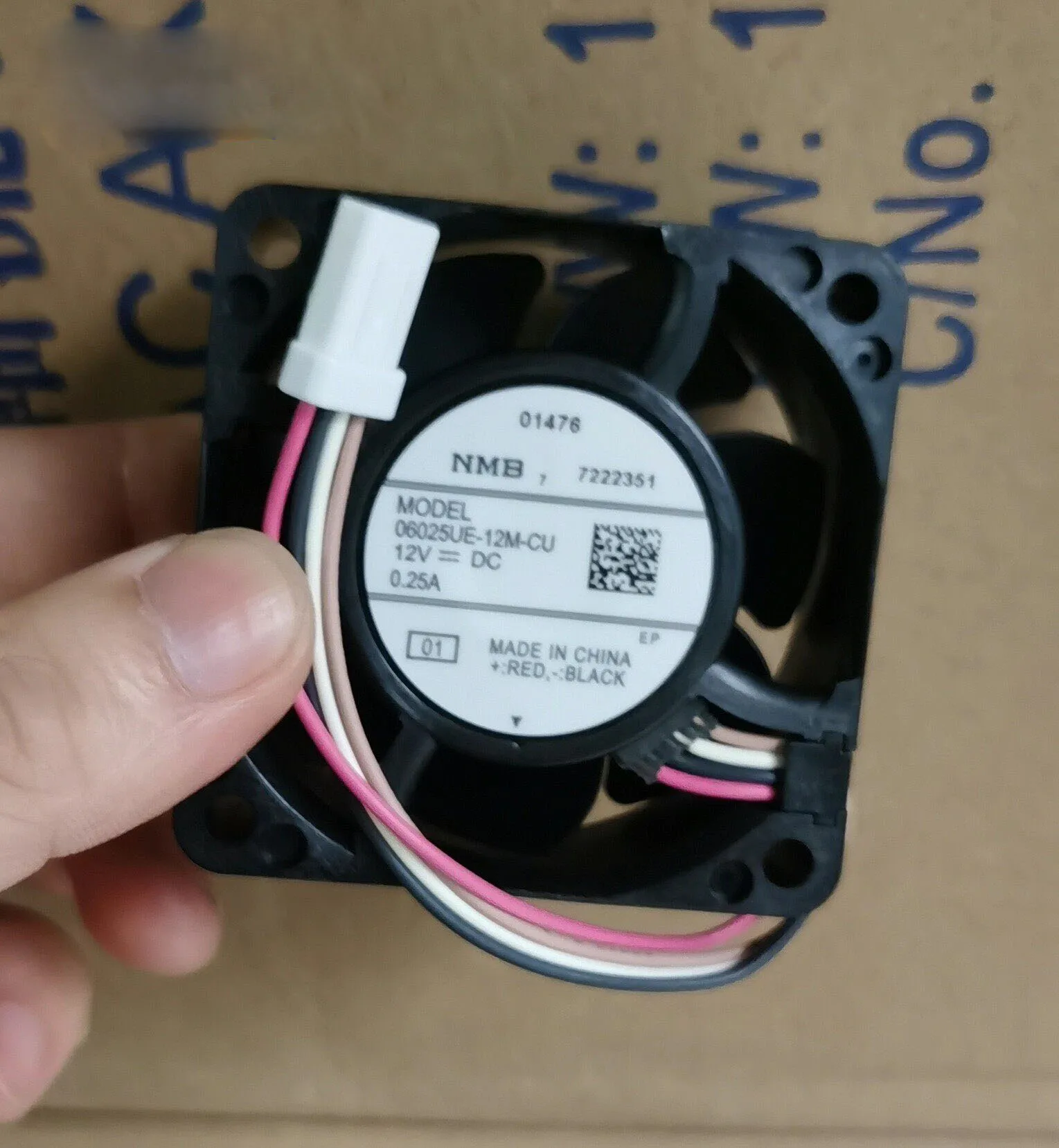 

Вентилятор охлаждения 06025UE-12M-CU 12В 0.25А 6025, водонепроницаемый, 4-проводной, с ШИМ-управлением скоростью